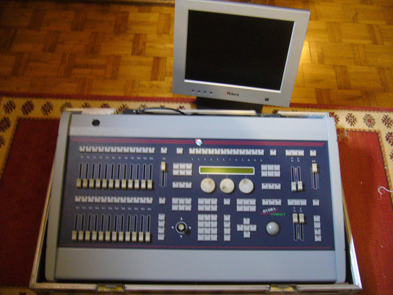 Photo : Console      Lumiere RVE
