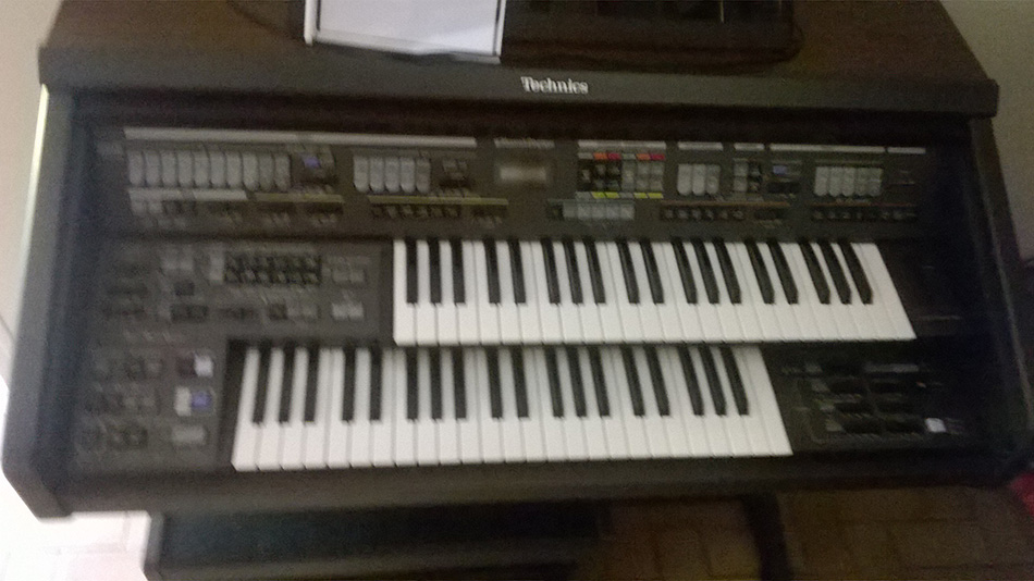 Photo : Orgue          TECHNICS SX EX 60