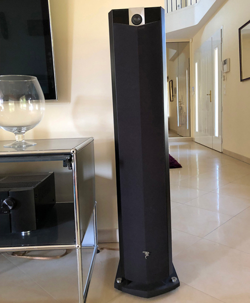 Photo : FOCAL            5 enceintes home cinema