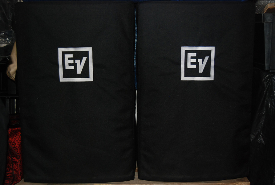 Photo : Electro Voice ETX 15P 2 Enceintes