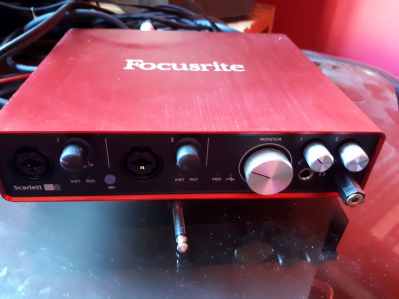 Photo : Focusrite Scarlett 6i6