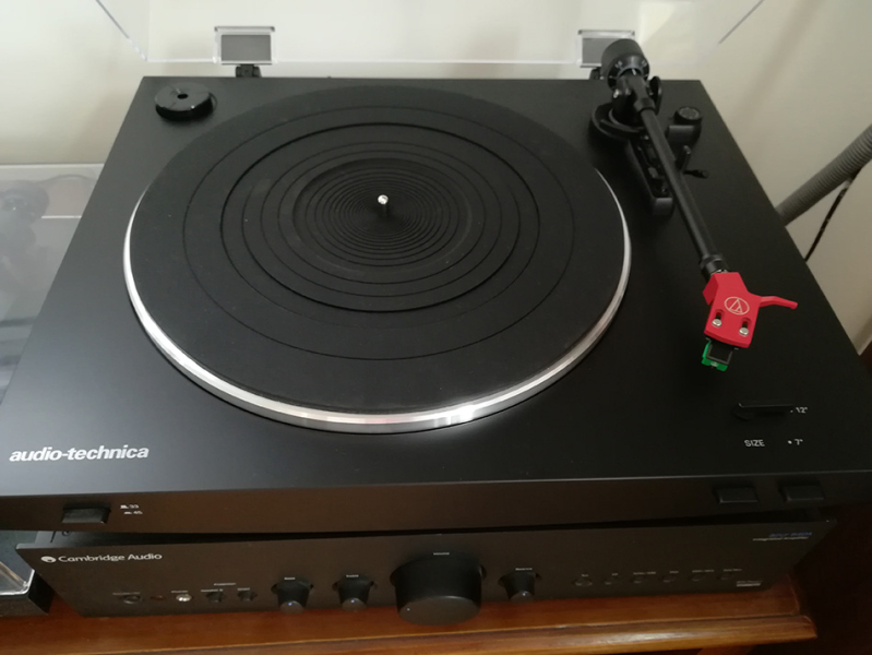 Photo : Platine Audio Technica AT LP3