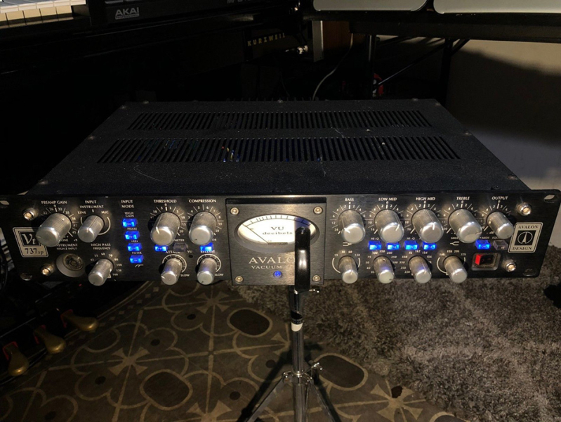 Photo : Avalon  Design VT 737SP 10eme Edition