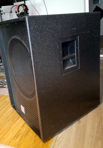 Photo : Alto   Pro   TS218 Caisson basse actif