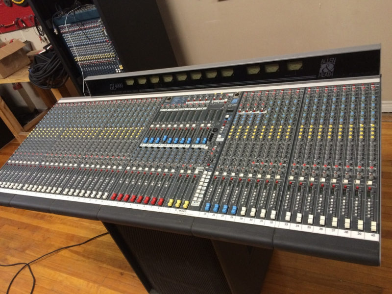 Photo : Allen & Heath GL4000 flycase 