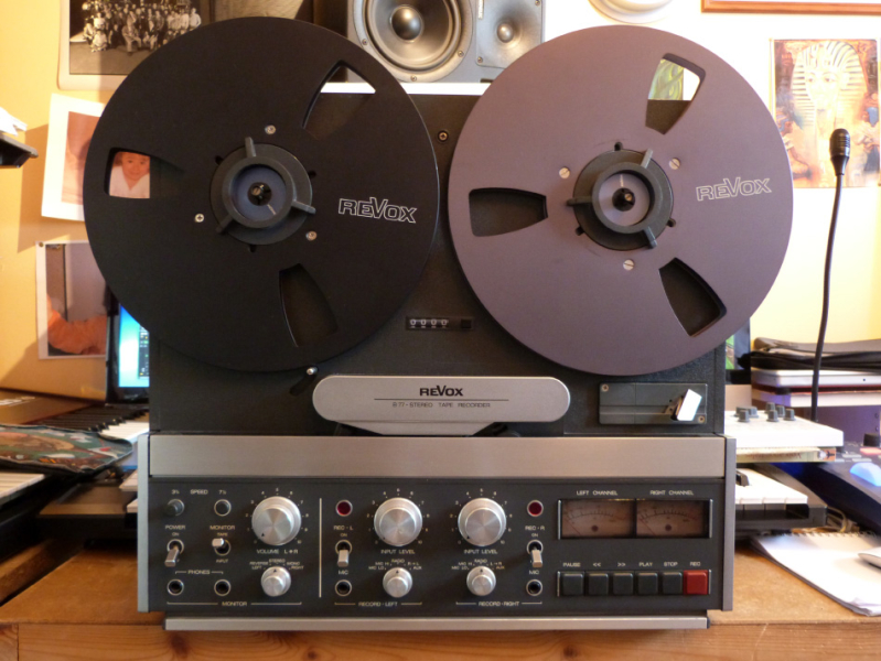 Photo : Revox            B77 revise