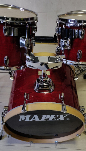 Photo : Batterie Mapex M Series 2000