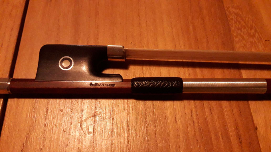 Photo : Archet       Louis Morizot