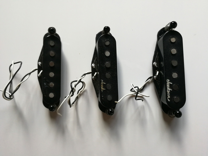 Photo : Set         Micros 3 simples JACKSON CHARVEL J 100