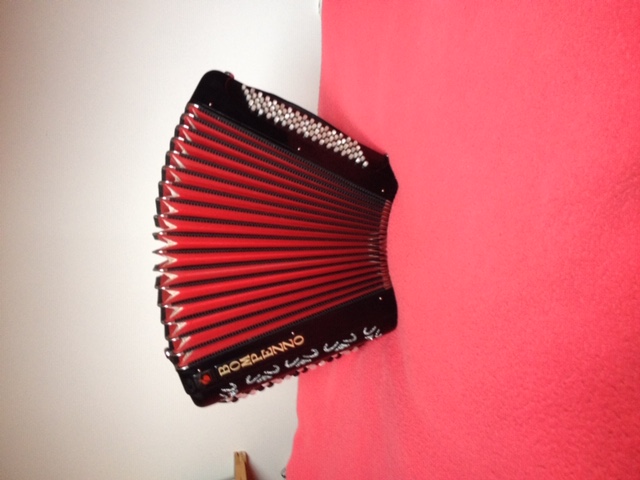 Photo : Accordeon        BOMPEZZO