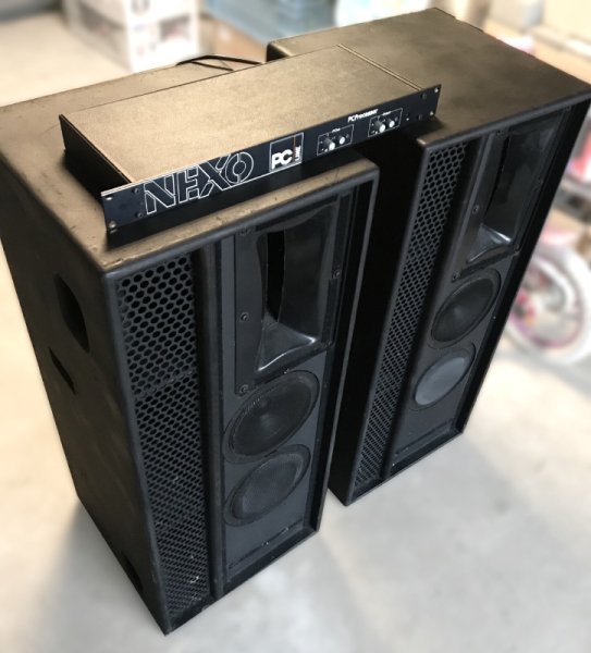 Photo : NEXO             PC212 PC115W PC115 + processeurs