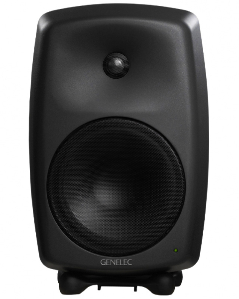 Photo : Genelec         8050A la Paire