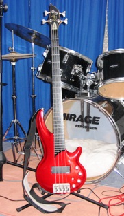 Photo : Basse    Cort   Curbow 4c couleur 