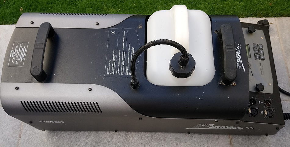 Photo : ANTARI          Z1500 SERIE II Machine a Fumee