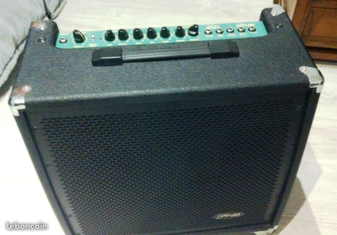 Photo : Ampli  acoustic  guitar Stagg 60W