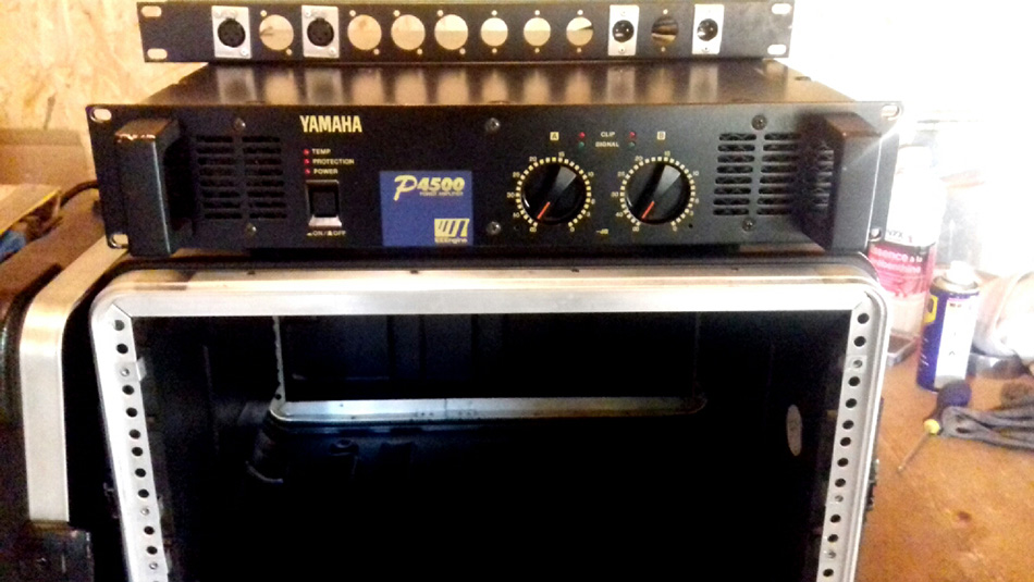 Photo : Ampli   Yamaha  P4500