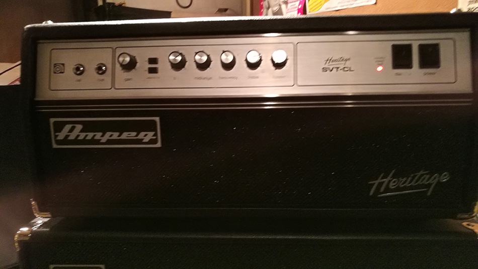 Photo : AMPEG    SVT     CLASSIC + 8X10