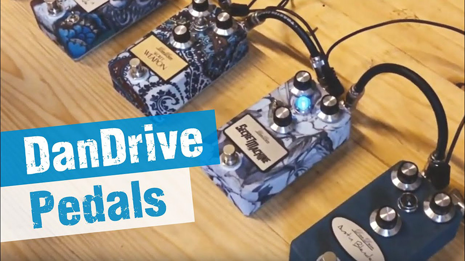 Photo : Fuzz           Dan Drive Austin Pride 2020 Floral