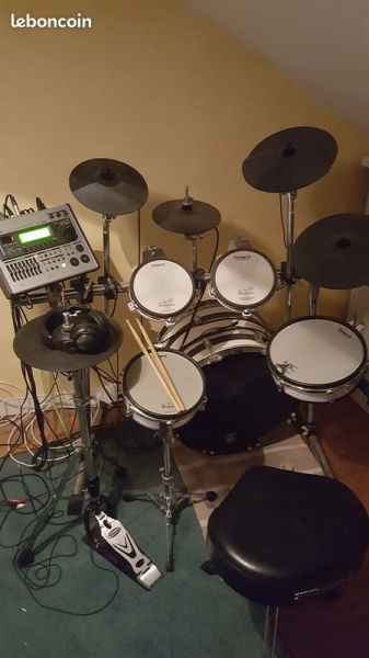 Photo : Roland        TD20 5 Futs + stand Gibraltar