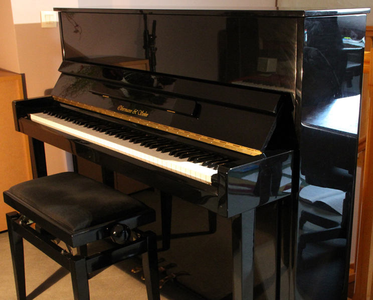 Photo : Piano   Droit    OBERMANN and Sohn 118 Noir