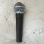 Photo : SM  58  Shure    micro main