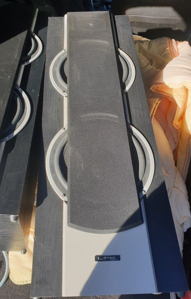 Photo : LTC    Audio     Enceintes colonnes la paire 