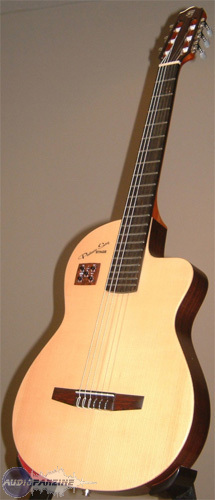 Photo : Guitare       Espagnole Prudencio Saez Stage