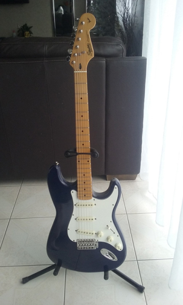 Photo : Squier Stratocaster made in korea