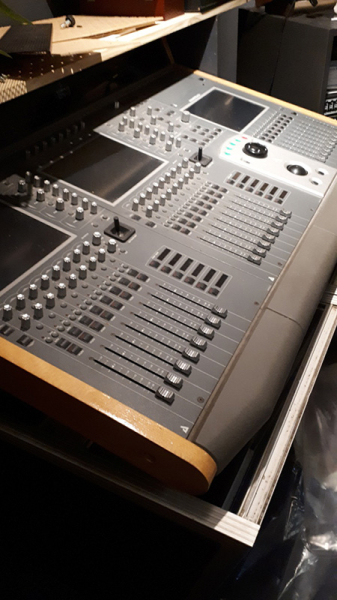 Photo : Console de mixage Soundtracs DS 3 Digital Pro
