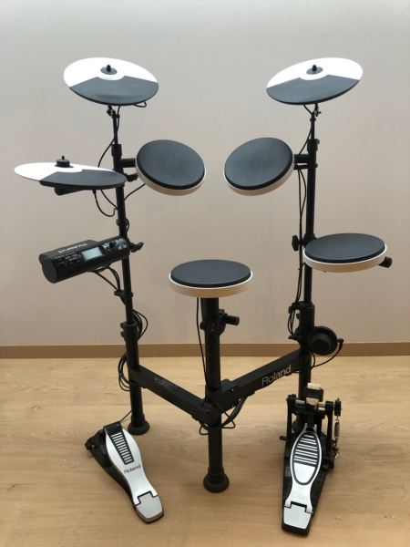 Photo : Roland         TD4 KP bundle