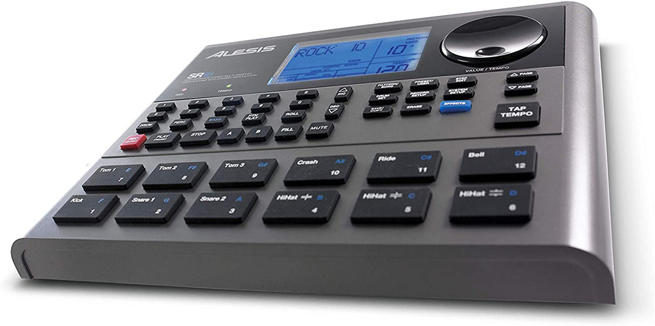 Photo : ALESIS         SR18