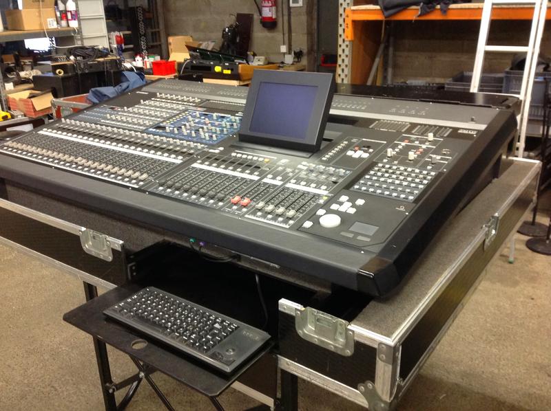 Photo : Yamaha          PM5d rh