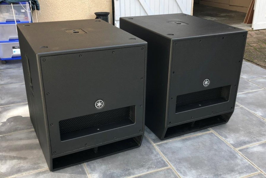 Photo : Caisson  Basse  Yamaha dxs18 la paire