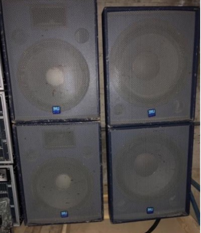 Photo : TURBOSOUND       TL 1501 et 1800
