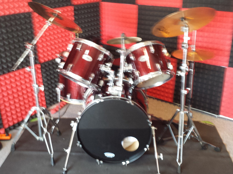 Photo annonce BATTERIE   5    futs CAPELLE