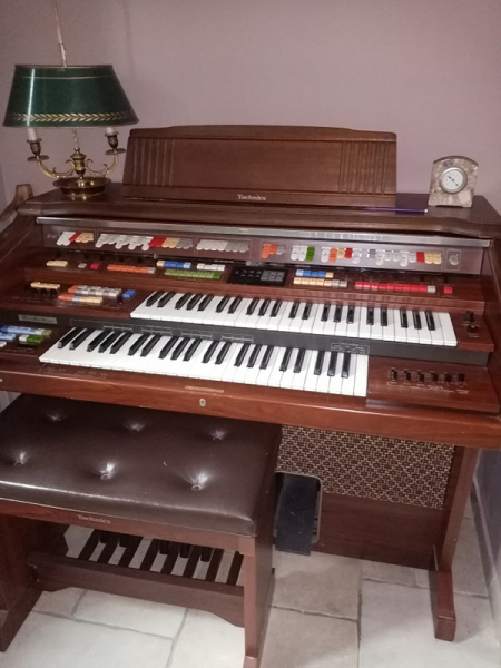 Photo : Orgue Technics U 90 Pro