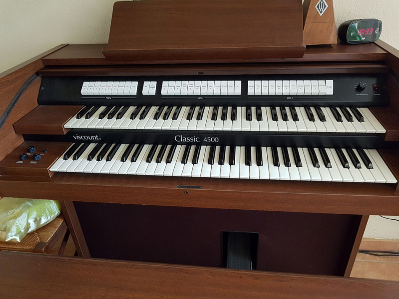 Photo : Orgue          Liturgique viscount