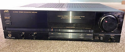 Photo : JVC             AXE 7 00