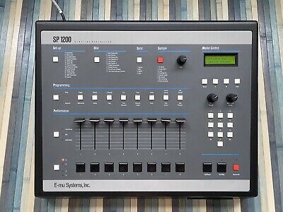 Photo : Sampler         EMU SP 1200