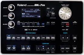 Photo : Arrangeur Roland BK 7M expandeur