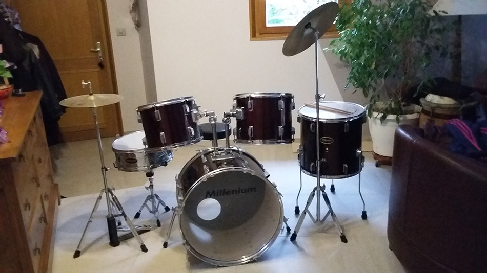 Photo annonce BATTERIE   Set   MILLENIUM