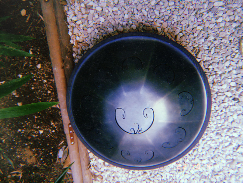 Photo : Rav Vast Tongue Drum