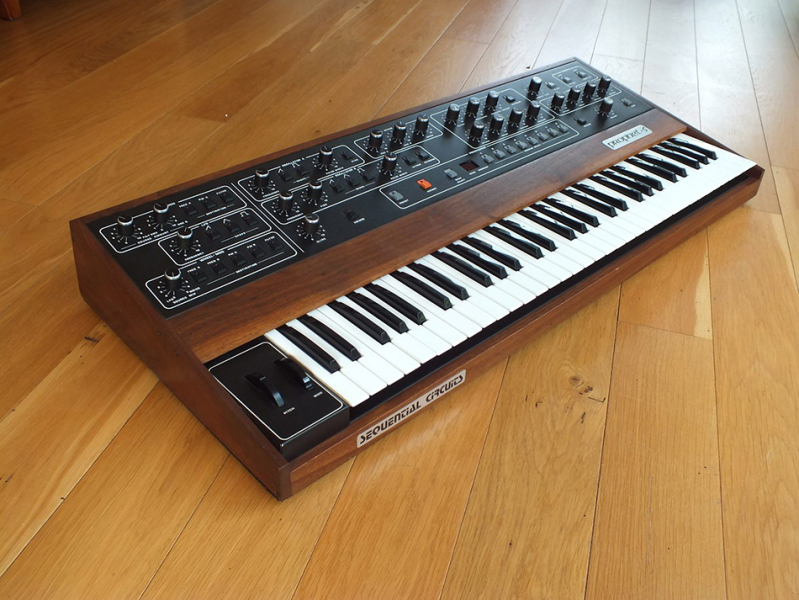 Photo : Prophet          5 Rev2 Sequential Circuits