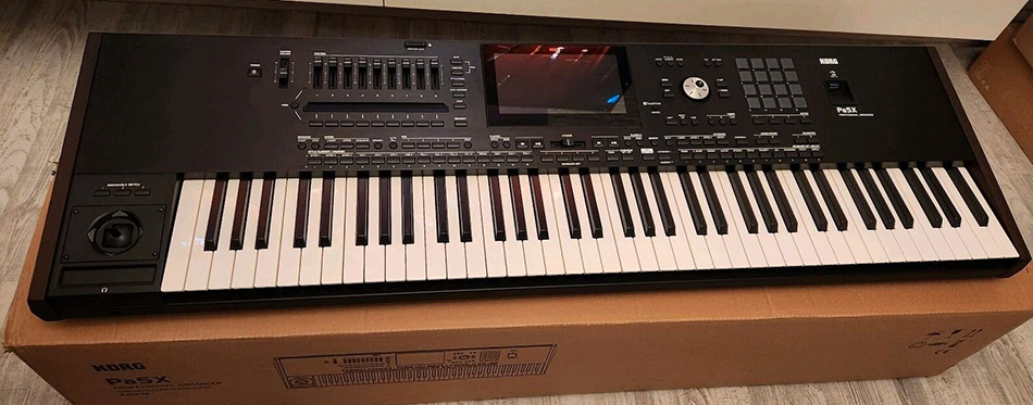 Photo : KORG          PA5X 76 Notes Clavier Arrangeur