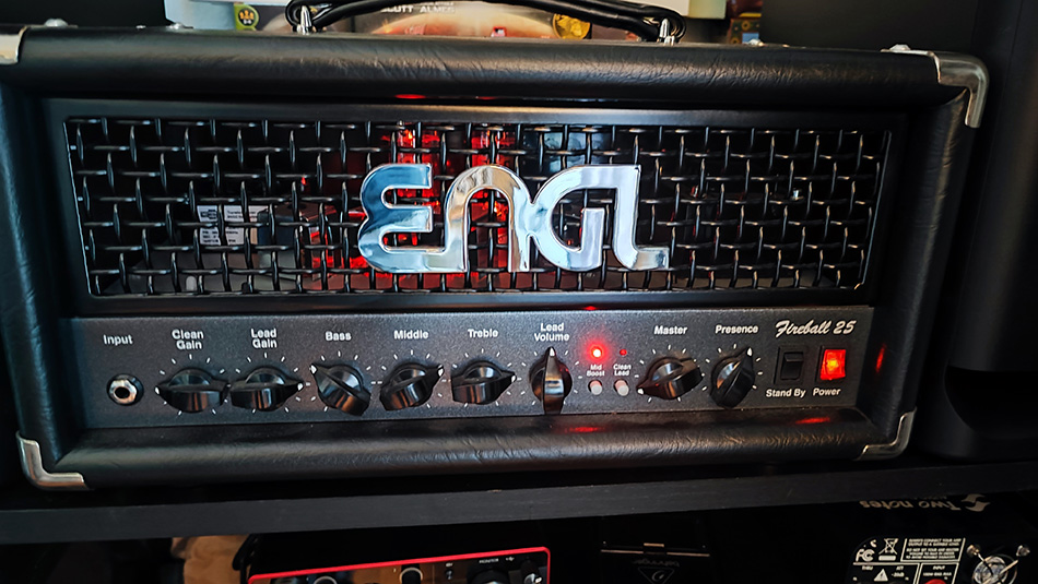 Photo : ENGL             FIREBALL 25 Tete ampli a Lampe