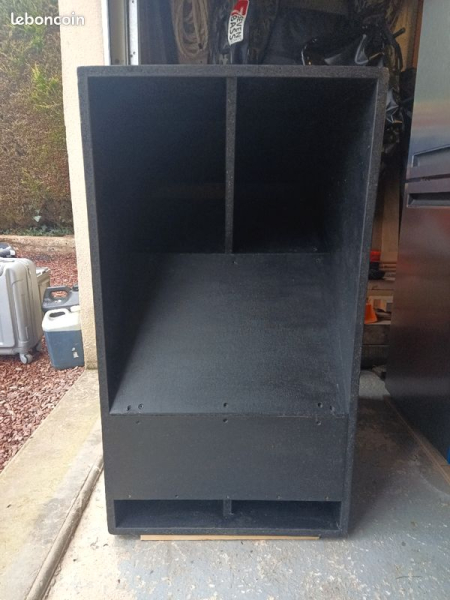 Photo : Caisson de basses HR118
