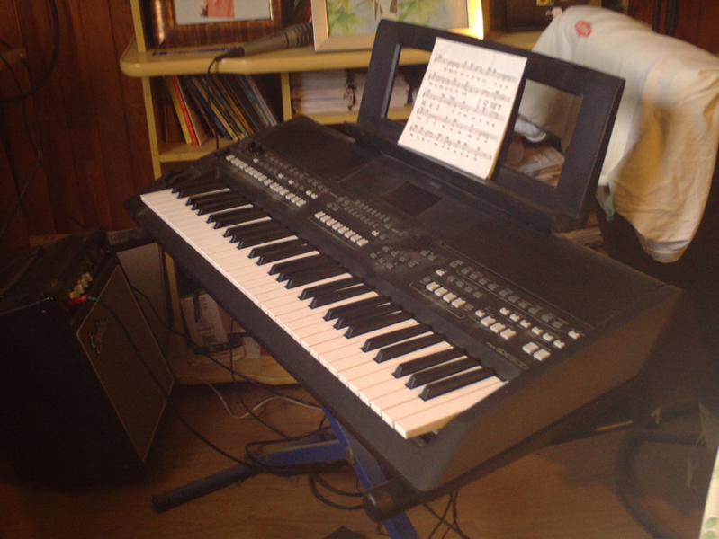 Photo annonce YAMAHA   PSR   SX600 clavier