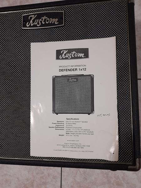 Photo : Kustom           Defender 1x12      