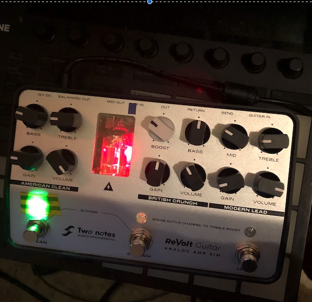 Photo : Two    Notes    Revolt